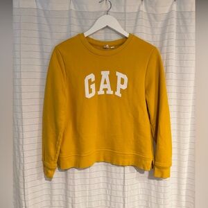 GAP Retro Yellow Crewneck Sweatshirt Size Medium
